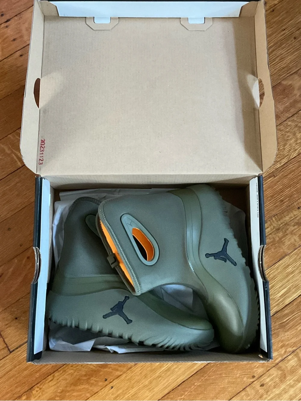 Jordan discontinued nib